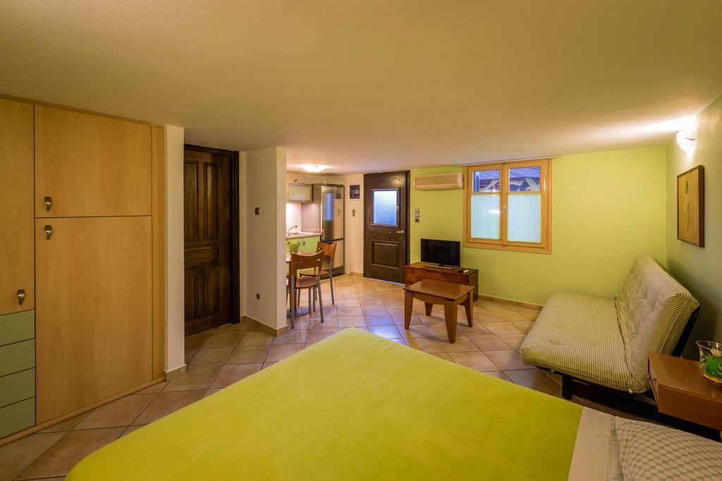 Mazourka Apartment Stavros  Exterior photo